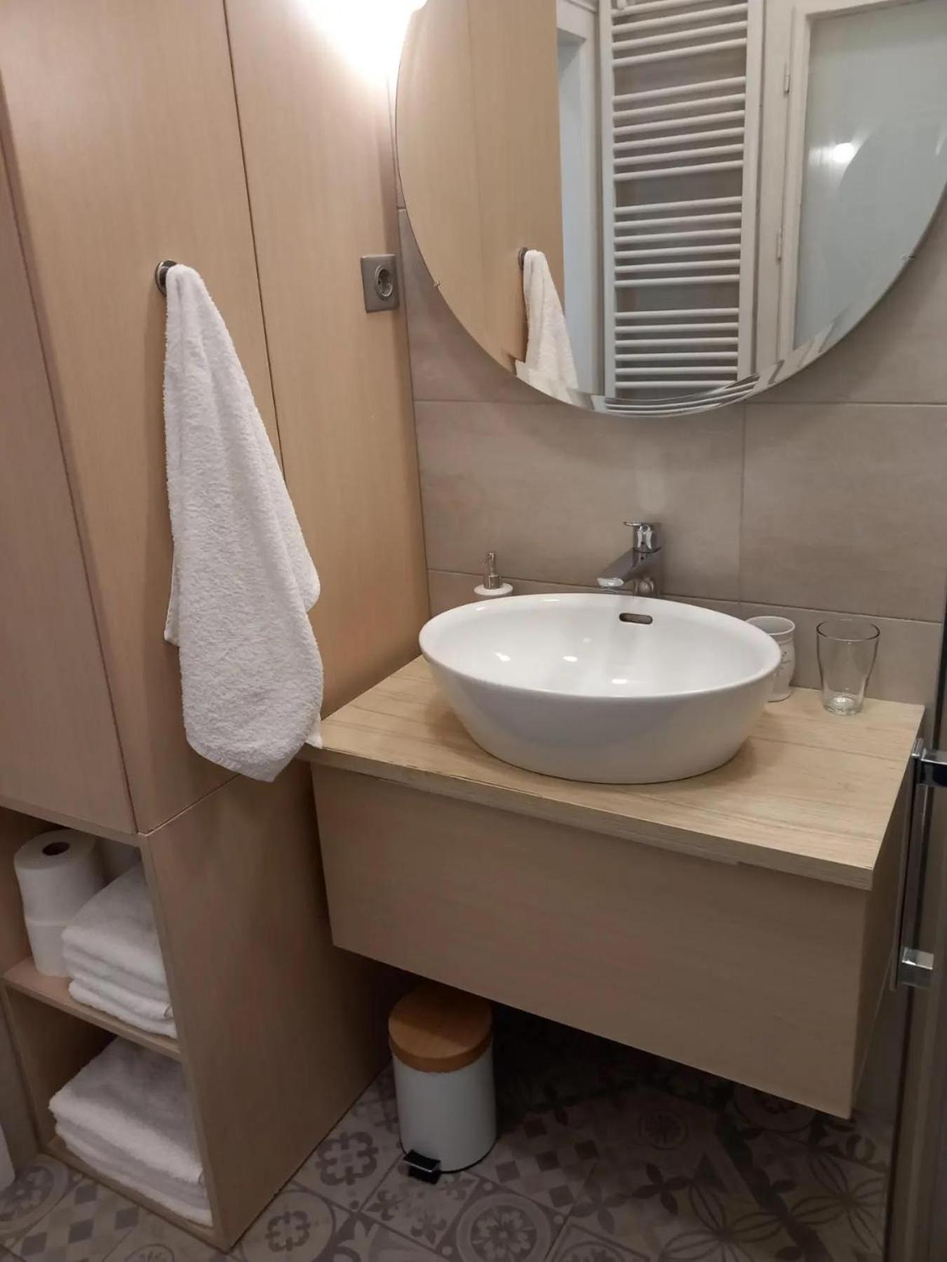 Supreme City Center Apartment Budapeste Quarto foto